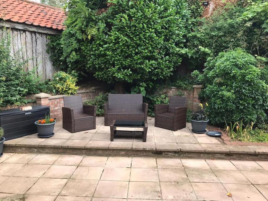 4 Bedroom Townhouse On One Of The Oldest Streets *
