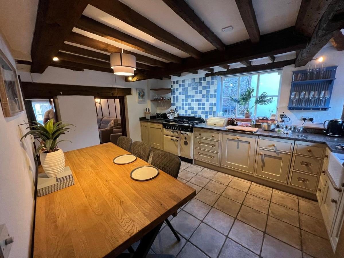 4 Bedroom Townhouse On One Of The Oldest Streets * Wymondham (Norfolk)