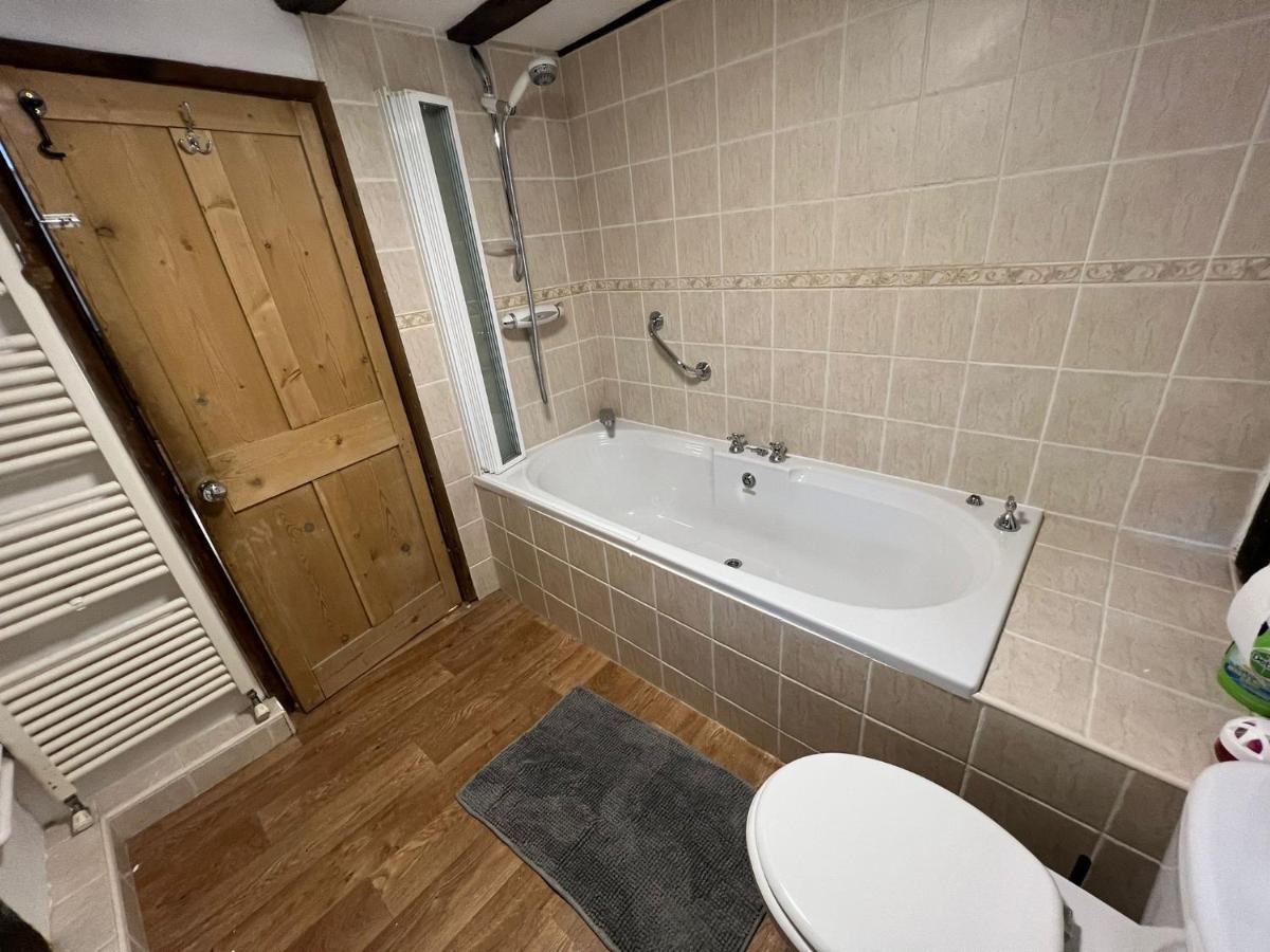 4 Bedroom Townhouse On One Of The Oldest Streets Wymondham (Norfolk)